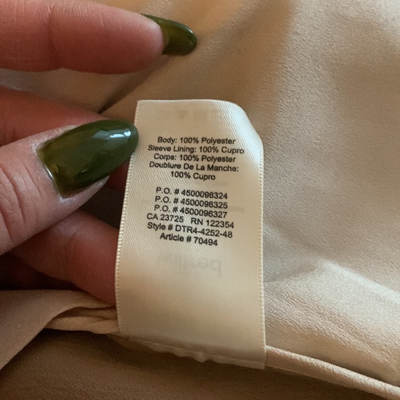 Aritzia - Wilfred Cherrelle Blazer in Chasm - Picture 11 of 11